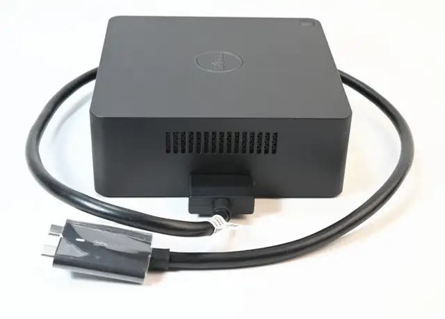 Dell K16A001 TB18DC HDMI USB-C Laptop Docking Station Dock Only in Laptop Accessories in City of Toronto - Image 6