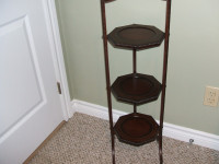 reduced***BOMBAY FOLDING PIE STAND