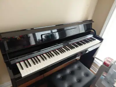 ROLLAND seat included