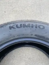 Kumho SUV tire set