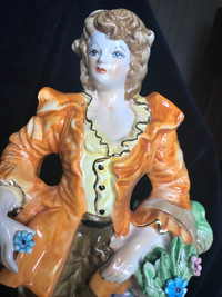 Large Vintage Capodimonte porcelaine statue