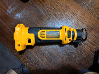 New--Dewalt 18V Cut-Out Tool--No Battery