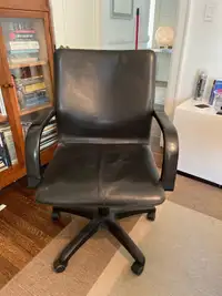 Neinkamper leather office chair
