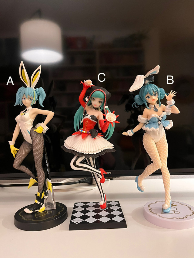 Hatsune Miku Figure Lot/ Selling Collection!!  in Arts & Collectibles in City of Toronto - Image 2