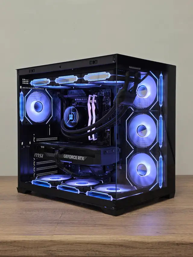 Premium RTX 5070ti Gaming PC┃Ryzen 7 9800X3D┃32GB 6000MHZ CL30 in Desktop Computers in City of Toronto - Image 2