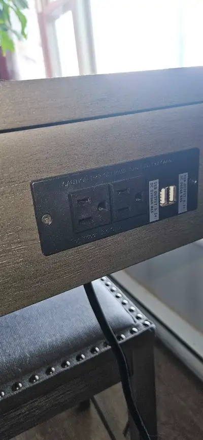 Very heavy duty ,never been used. Paid over 1200$
