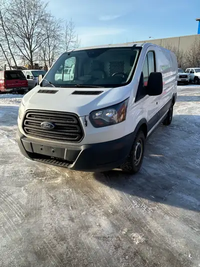 - low roof - 3.7 V6 gas engine - 193,956 kilometres - rear wheel drive - backup camera - automatic t...