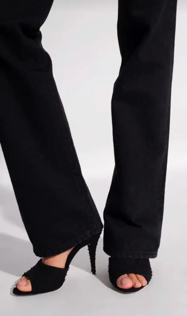 100% Authentic Saint Laurent sandals Brand new in Women's - Shoes in Richmond - Image 8