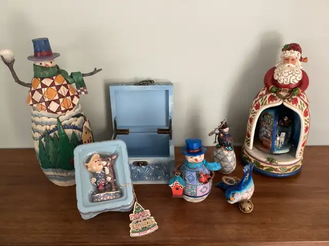 Jim Shore Collection in Arts & Collectibles in Peterborough - Image 4