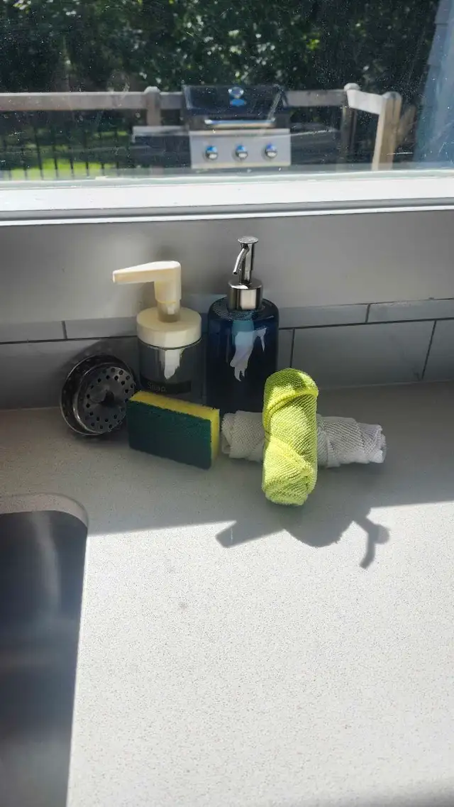 Cleaner / organizing62864356065154121