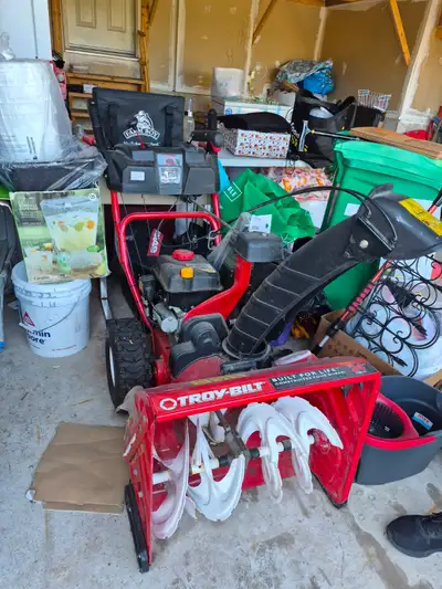 Troy Bilt 208 CC Snow blower, View more