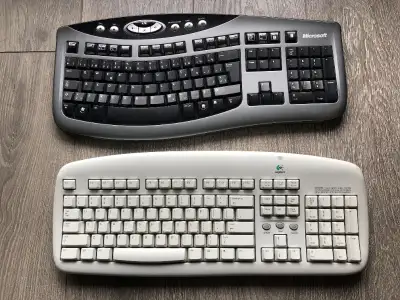 CLAVIER ORDINATEUR SANS FILS / WIRELESS COMPUTER KEYBOARD, View more