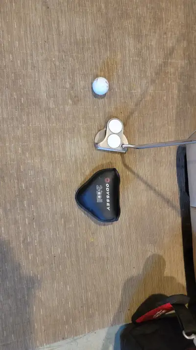 ODYSSEY 2 BALL PUTTER, View more