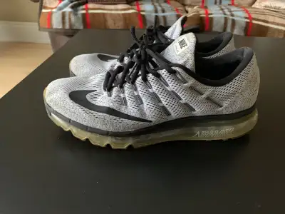 Mens size 11 Condition 7.5/10 $65