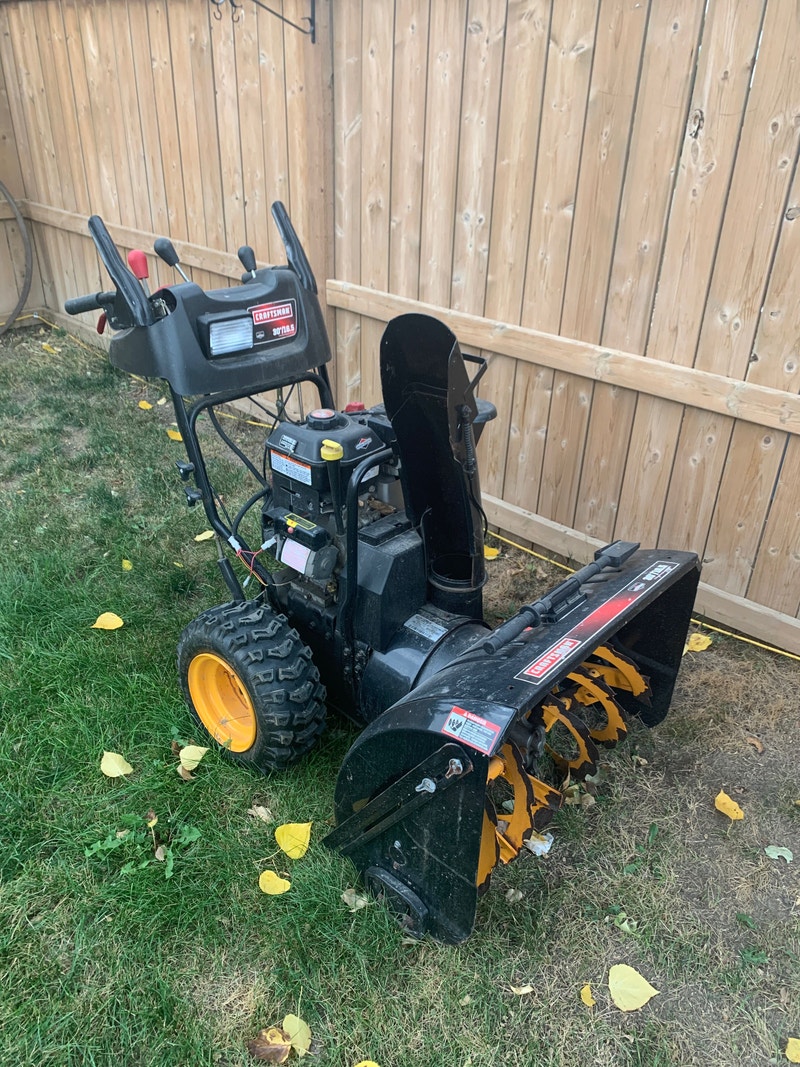 Craftsman snowblower 30” 342cc Snowblowers Medicine Hat Kijiji