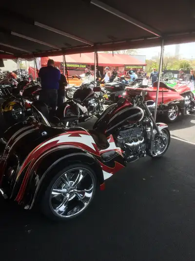 Looking for boss hoss Willy’s trike in Canada. Let me know what you have. E mail pinkster73@hotmail....