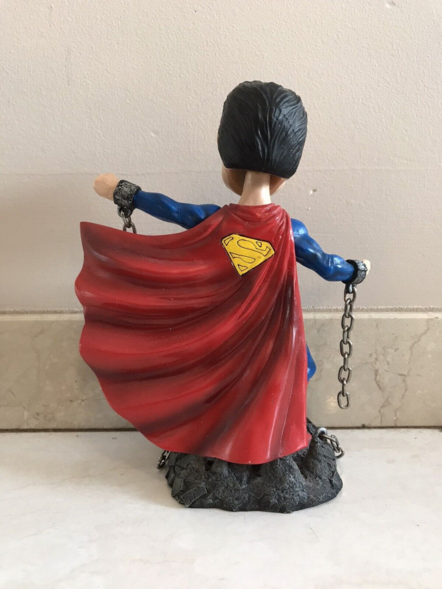 MONOGRAM SUPERMAN HEADSTRONG HEROES BOBBLEHEAD FIGURE in Arts & Collectibles in City of Toronto - Image 2