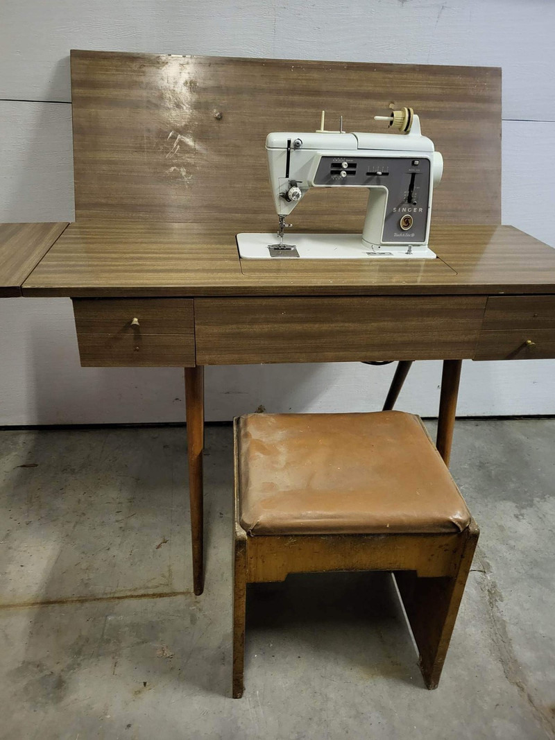 Antique Sewing machine, Singer Model 600 Arts & Collectibles