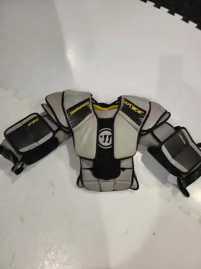 goalie warrior chest arm protector intermediate small med rx3, View more