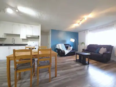 2-Bedrooms Condo – Aylmer (Gatineau) | Condo 4 ½ – Aylmer Just steps from Old Aylmer and the Marina...