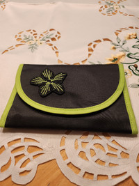 Brand New Black And Green Cloth Wallet