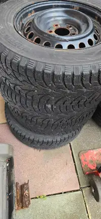 Tires on rims 
