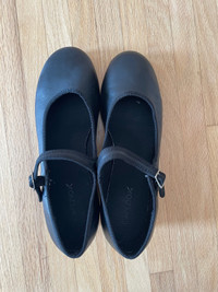 Capezio Women’s Tap Shoes Size 10
