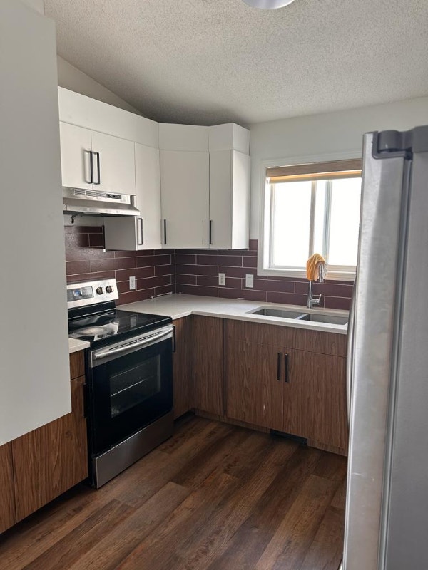 Three bedroom House for Rent in Martindale available immediate Long