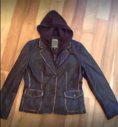Veste en cuir pour dame - Grandeur 12/14, View more