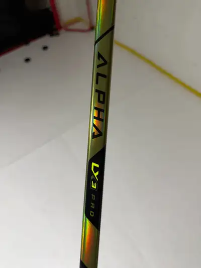 warrior alpha lx3 pro junior hockey stick, left W28 30 flex, View more