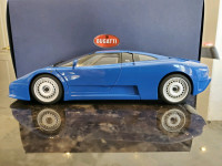 1:18 Diecast Autoart Bugatti EB110 GT Blue