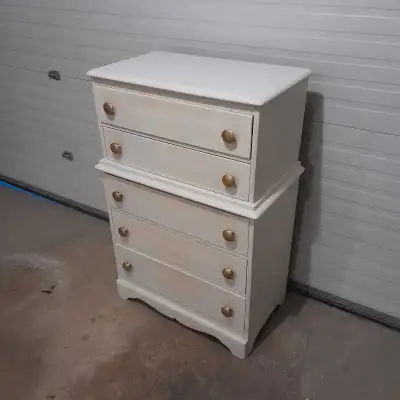 Drawers slide in and out smoothly. Dimension: 32.25W x 47.25H x 18.25D Pickup is preferred but will...