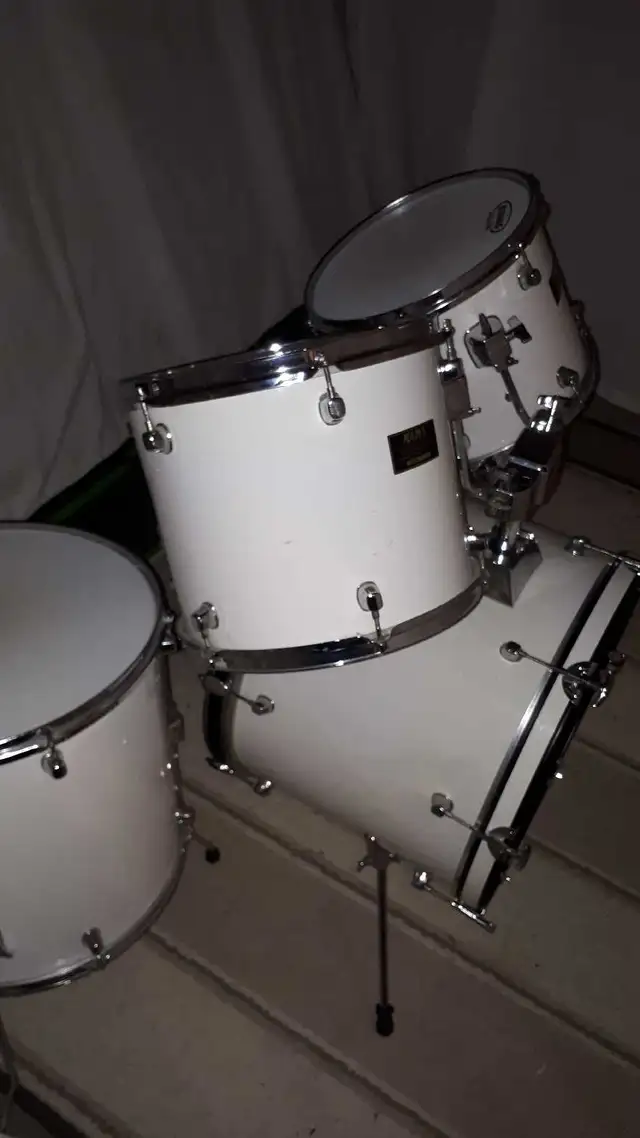 Drums Saturn Series white by Mapex! in Drums & Percussion in Markham / York Region - Image 4