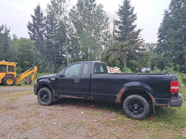 Ford F-150 XL  in Cars & Trucks in Thunder Bay - Image 2