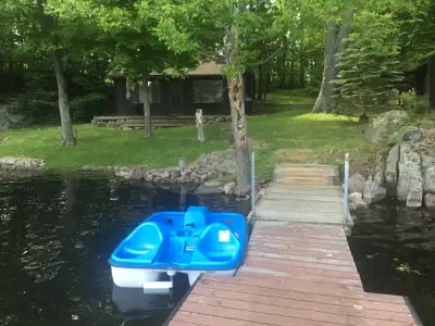 BOOK NOW AND SAVE $50! Only 1 hour north of Kingston! Escape the confines of city while staying full...