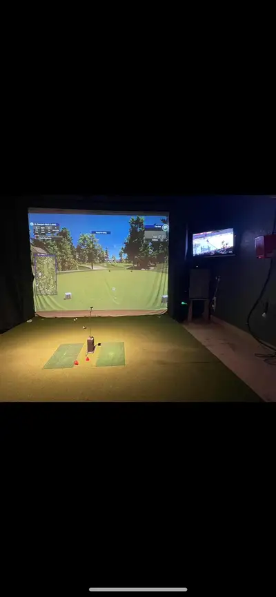 Golf simulator all included, View more