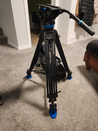 Benro A573T tripod with S8 fluid head.