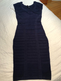 robe bleue marine guess by marciano