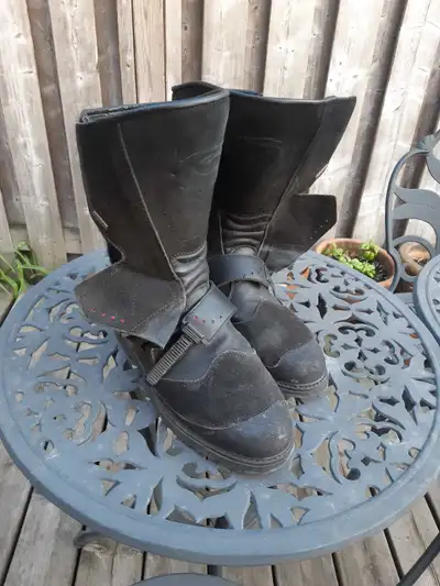 Sidi Canyon boots size 45/10.5. Really nice very high quality Italian motorcycle touring boots by Si...