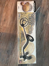 Bounty Hunter Discovery 2200 metal detector. Brand new.