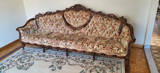 Antique Baroque Sofa dans Sofas et futons  à Laval/Rive Nord - Image 2