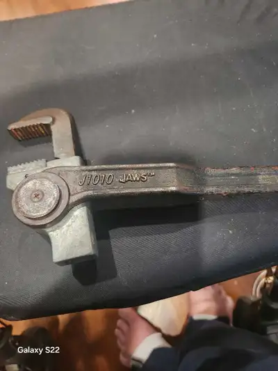 J1010 JAWS Wrench, View more