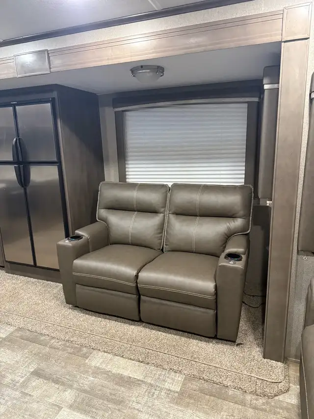 2020 Forest river travel trailer in Travel Trailers & Campers in Fort St. John - Image 5
