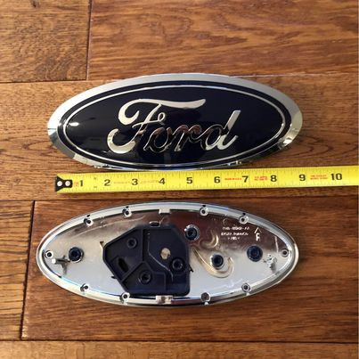 Brand New Ford Edge MK2 Oval Emblem Badge FT4B-8B262-AA ORIGINAL in Auto Body Parts in St. Catharines