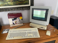Apple Macintosh LC 475 Vintage 1994 Mac - Collectible