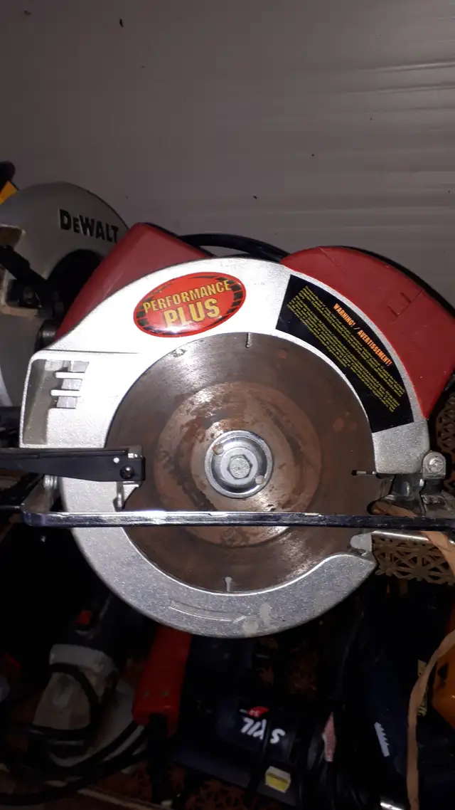 Circular saw by King Canada. in Power Tools in Peterborough - Image 2
