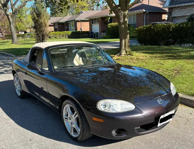 2004 MAZDA MX-5 NB MIATA in Cars & Trucks in City of Toronto - Image 2