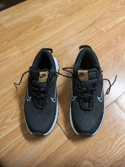 Nike women's shoes, View more