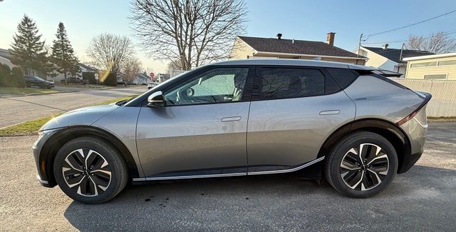 Kia EV6 2024 Land AWD - Transfert de location — photo 2