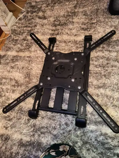 support mural pour écrans / TV wall mount, View more